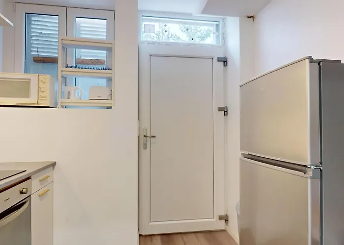 De Georges Avec Parking * Кольмар