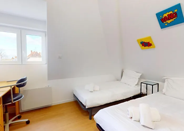 Апартаменты De Georges Avec Parking *