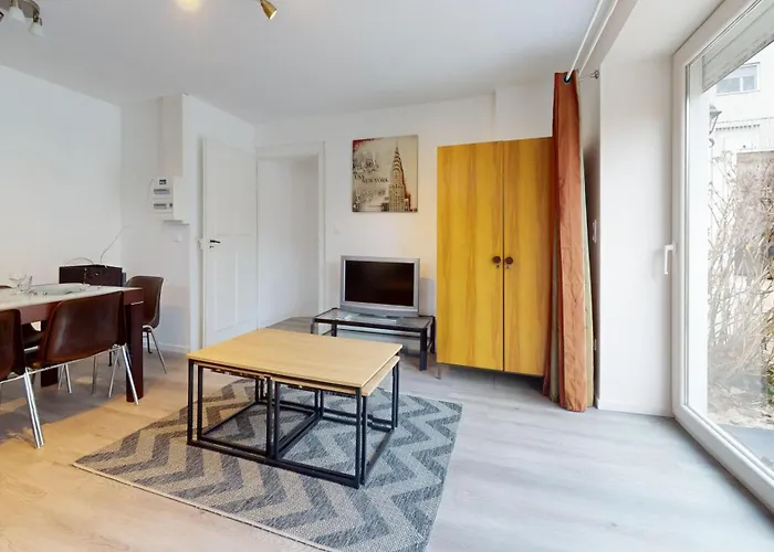 Апартаменты De Georges Avec Parking